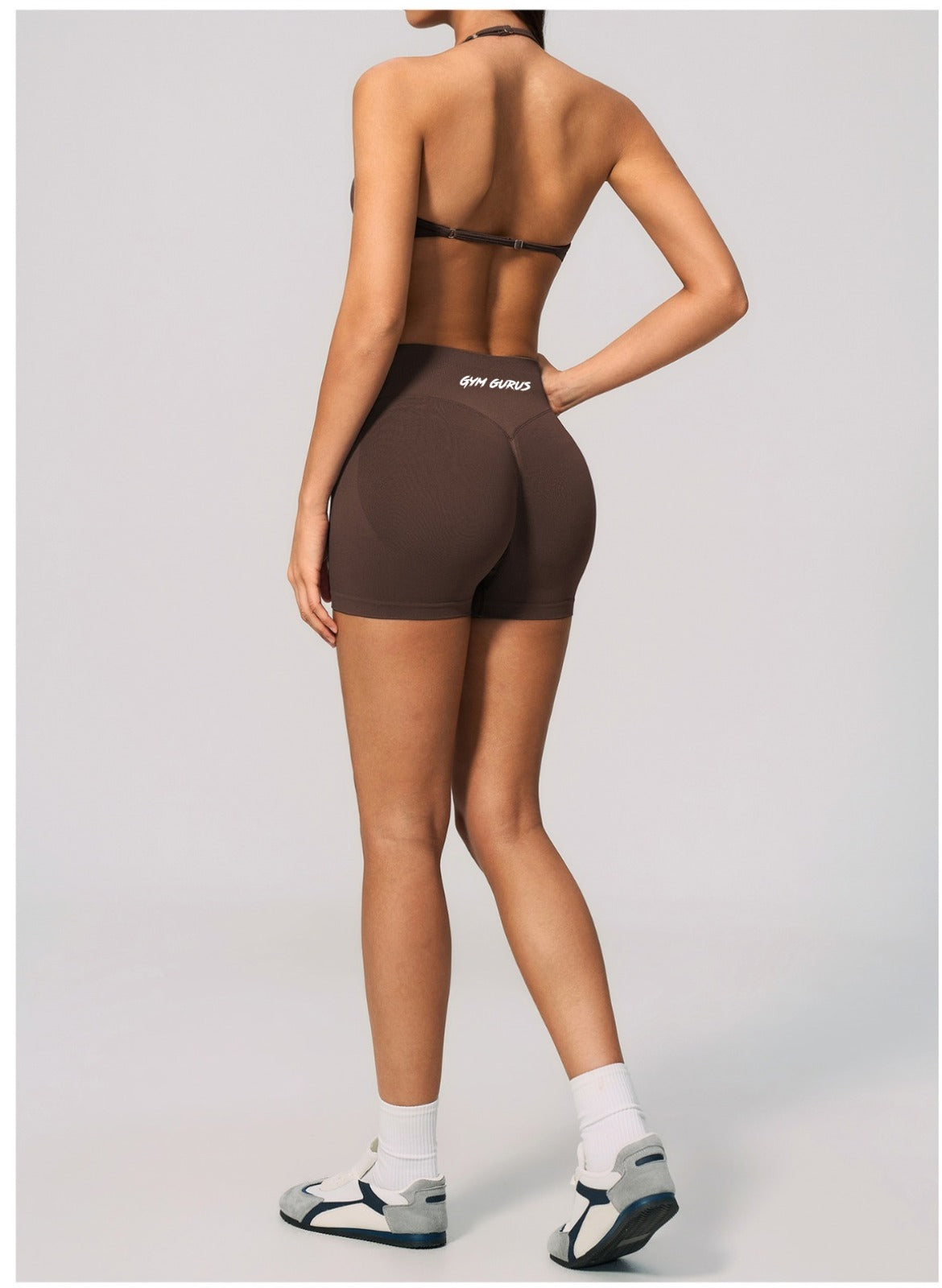 SEAMLESS CONTOUR SHORTS — CHOCOLATE BROWN